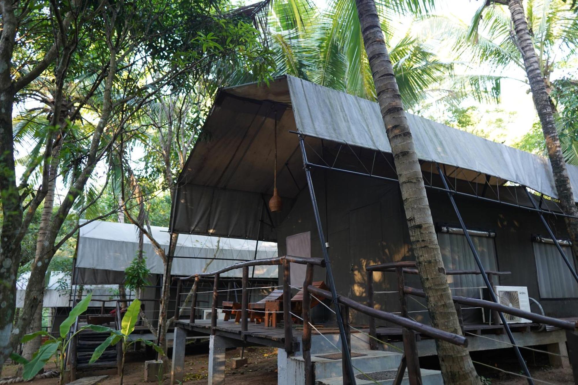 River Glamping By Gaga Bees Udawalawe Kültér fotó