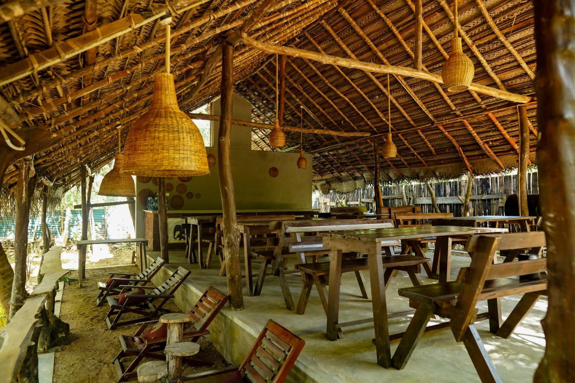 River Glamping By Gaga Bees Udawalawe Kültér fotó