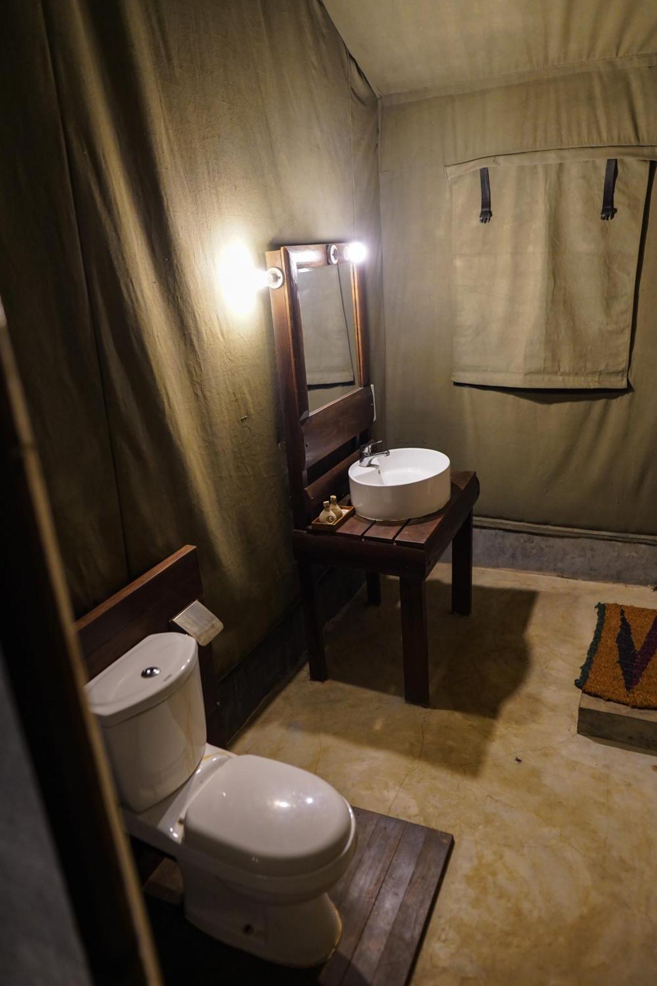 River Glamping By Gaga Bees Udawalawe Kültér fotó